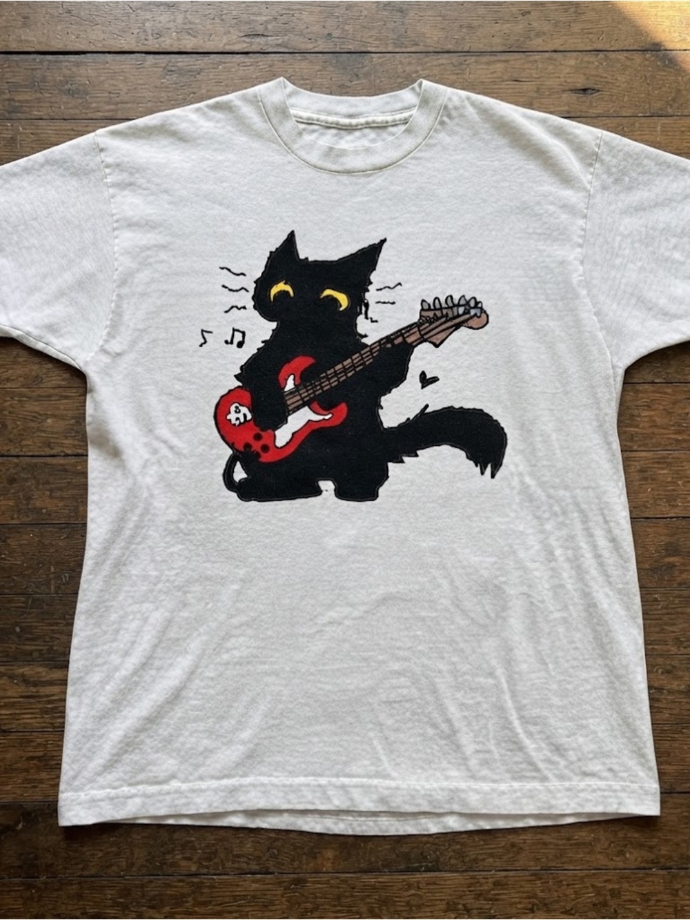 Rocking Black Cat Graphic Tee Gildan White Cotton Music T-Shirt